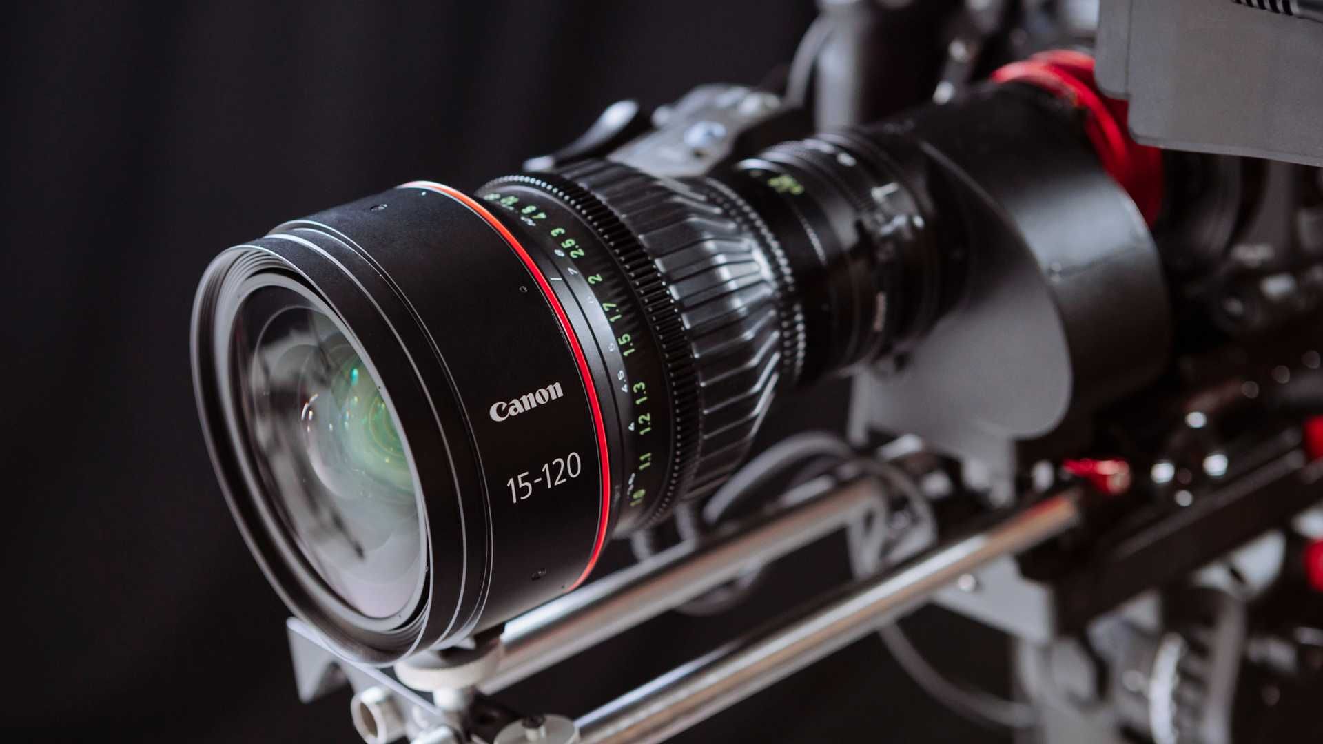 IBC 2022: Canon CN8x15 IAS S E1/P1 - Weitwinkel-Tele-Zoom fu00fcr Super-35mm-Kameras