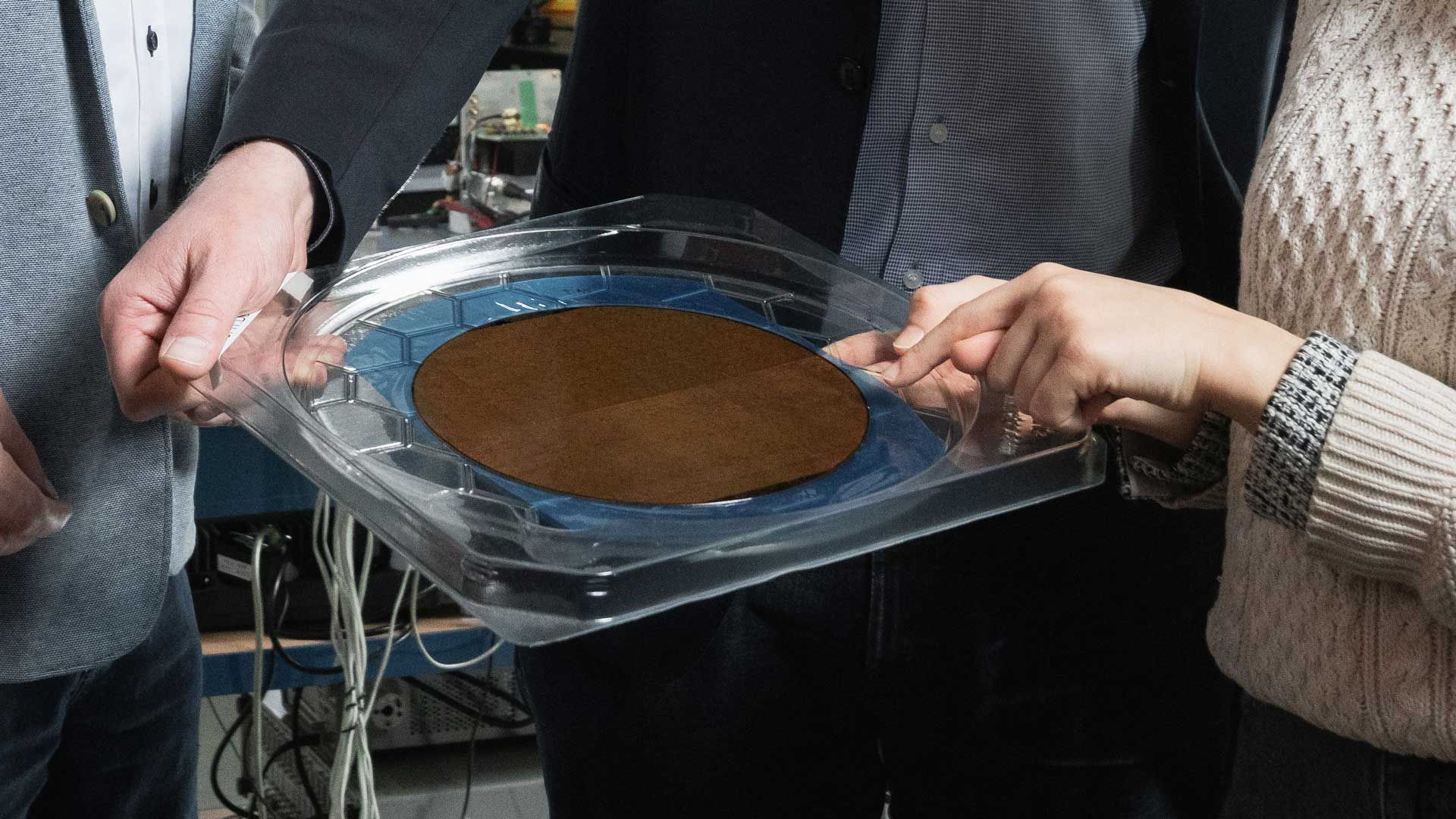 KIT Forschungsprojekt ATHENS: leistungsfu00e4higere optische Datenu00fcbertragung