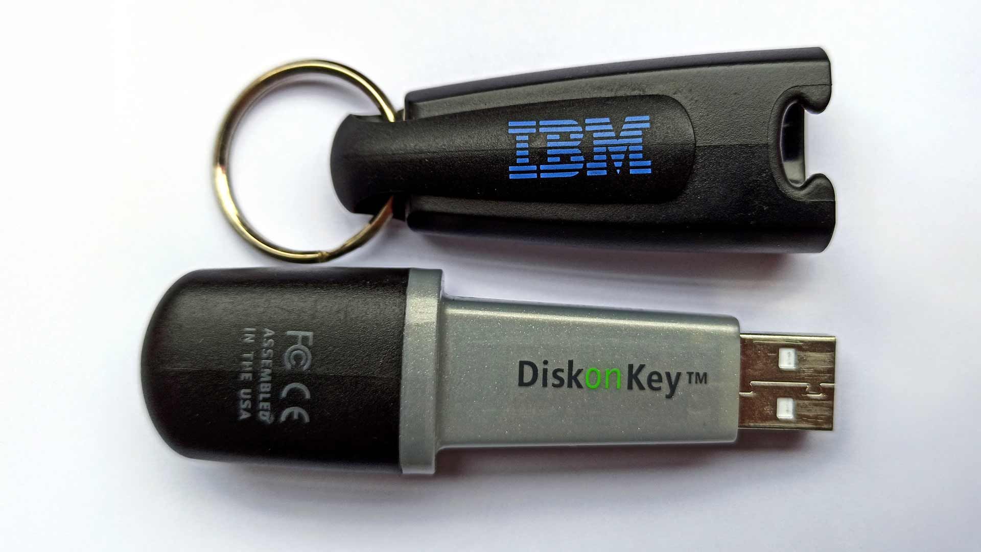 25 Jahre USB-Sticks: Datensicherheit der Speichersticks sinkt