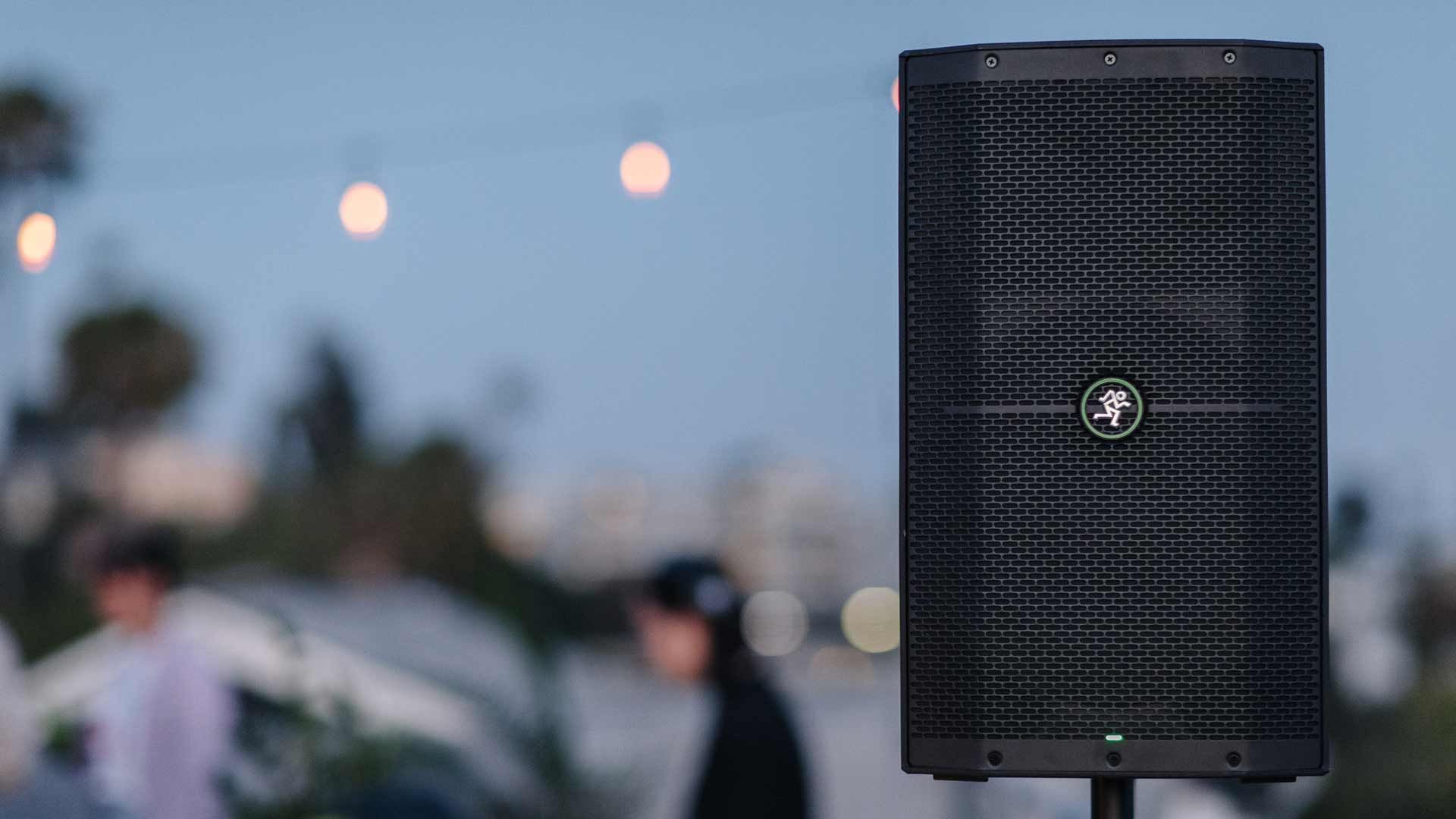 Mackies Thump210 und Thump210XT: kleinere Event-Monitore mit grou00dfer Leistung