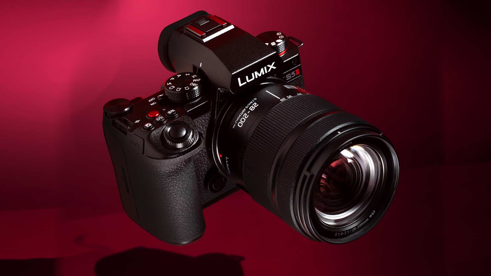 Panasonic Lumix S 28-200mm F4-7.1: extrem kompaktes Superzoom-Objektiv